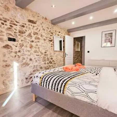 Le Godart - Au Coeur Du Vieil بيت للعطل أنتيب